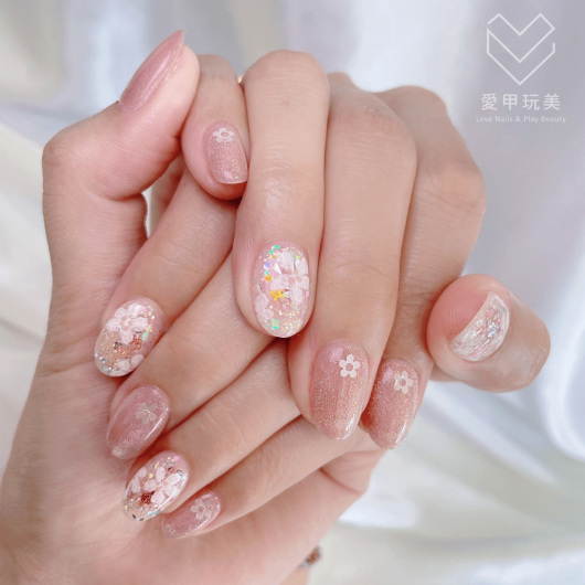 QQ老師美甲作品-台中美甲推薦