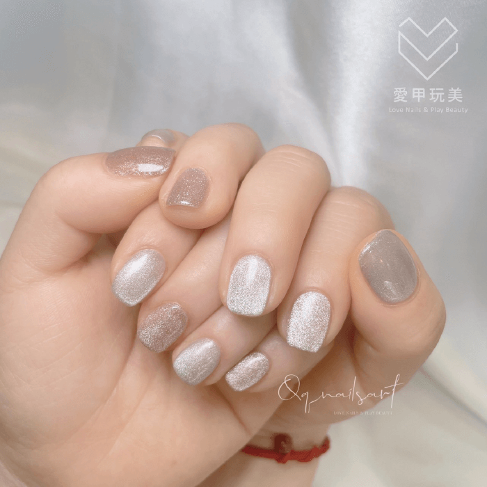 銀灰時尚風格,使指尖更加時尚 QQ老師美甲作品-台中美甲推薦