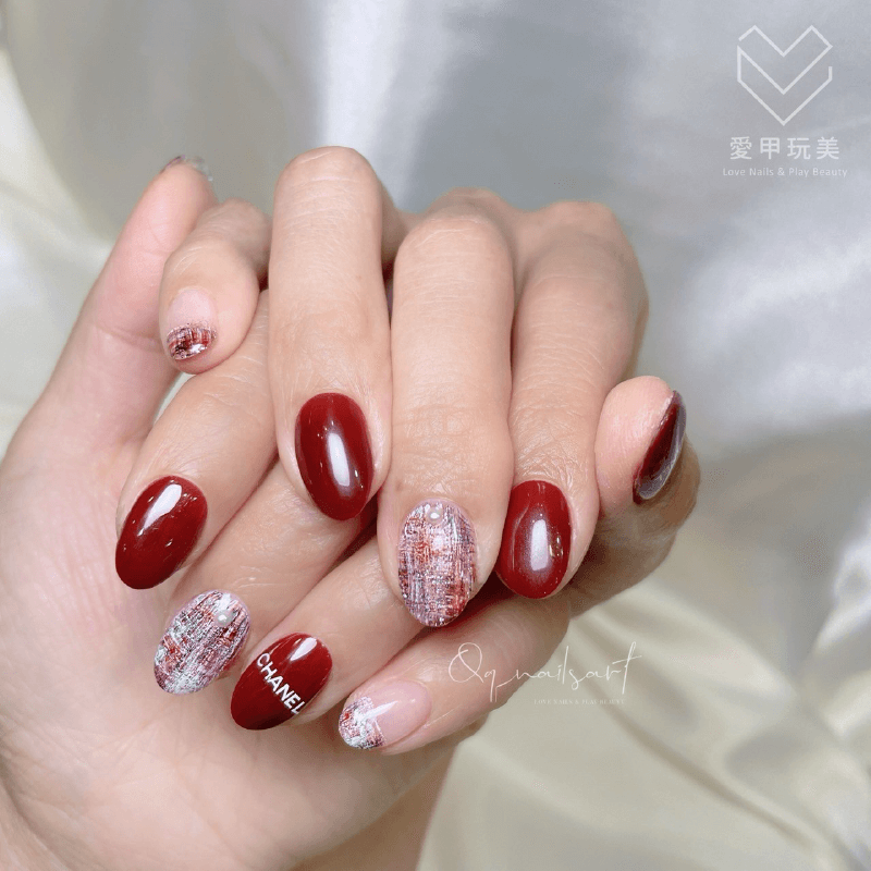 毛呢加上酒紅色,打造氣質韻味 QQ老師美甲作品-台中美甲推薦