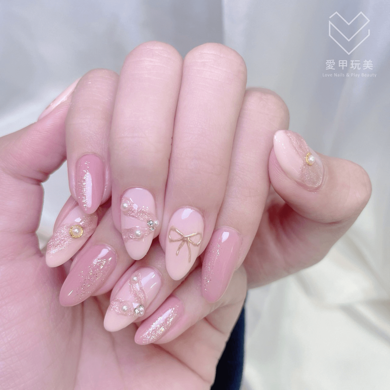 展現了豐富的想像力和對美的獨特理解 QQ老師美甲作品-台中美甲推薦