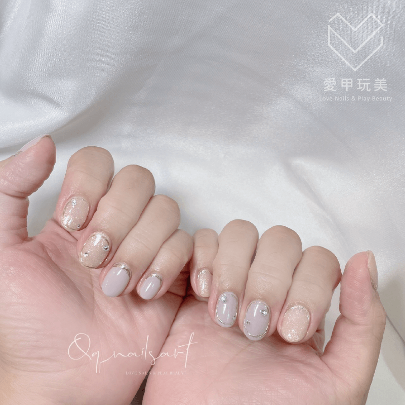 甜甜的淡色系美甲,讓整個人的氛圍更加美好 QQ老師美甲作品-台中美甲推薦